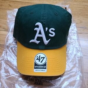 47 Oakland A's Two-Tone Cap in Green & Yellow